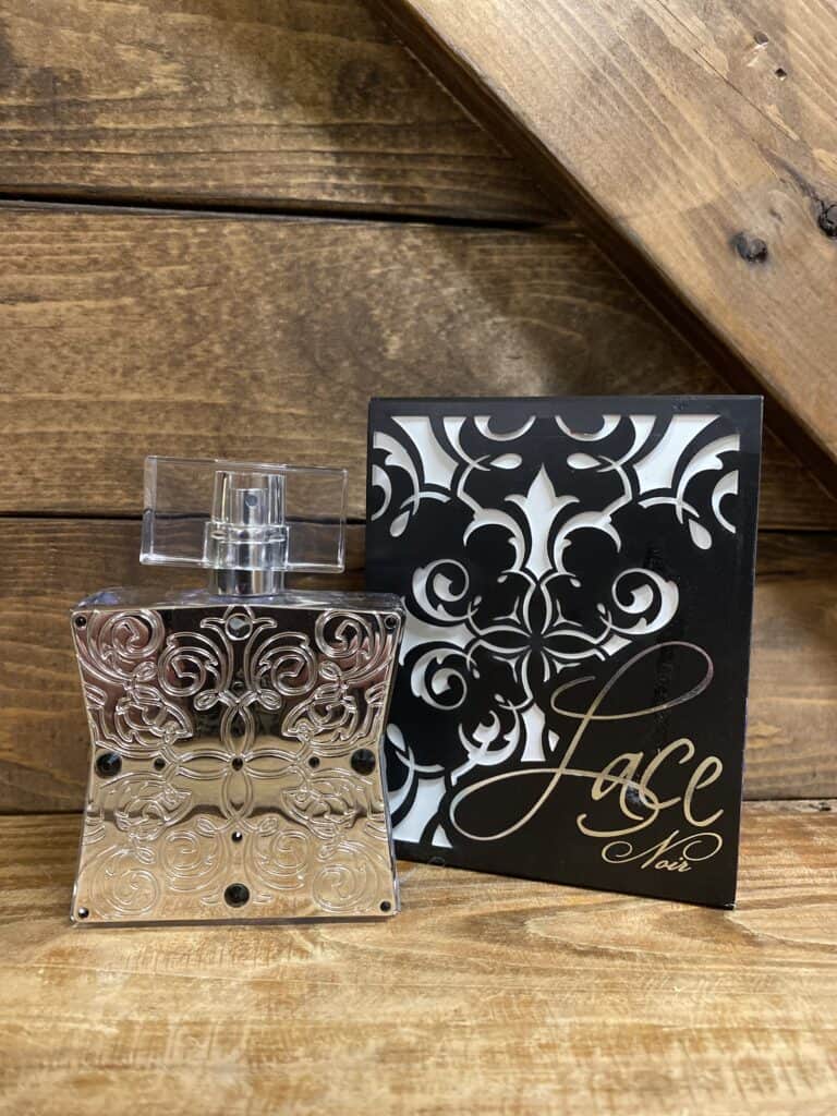 Lace Perfume - Noir - Saddle Rags