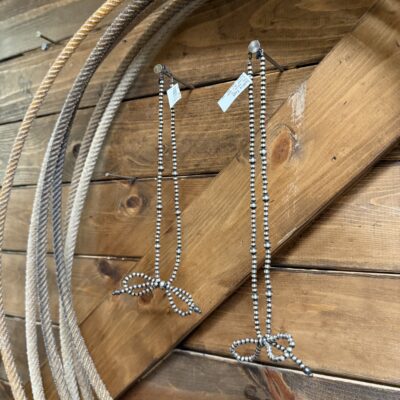 Navajo Pearl 4/6MM Bow Necklace