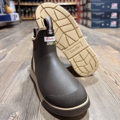 XTRATUF Men's 6" Ankle Deck Boot Sport - Brown