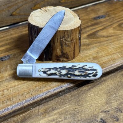 Otter Small Hunting Pocket Knife-Buckhorn