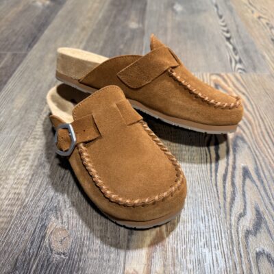 Minnetonka Buckle Clog - Brown