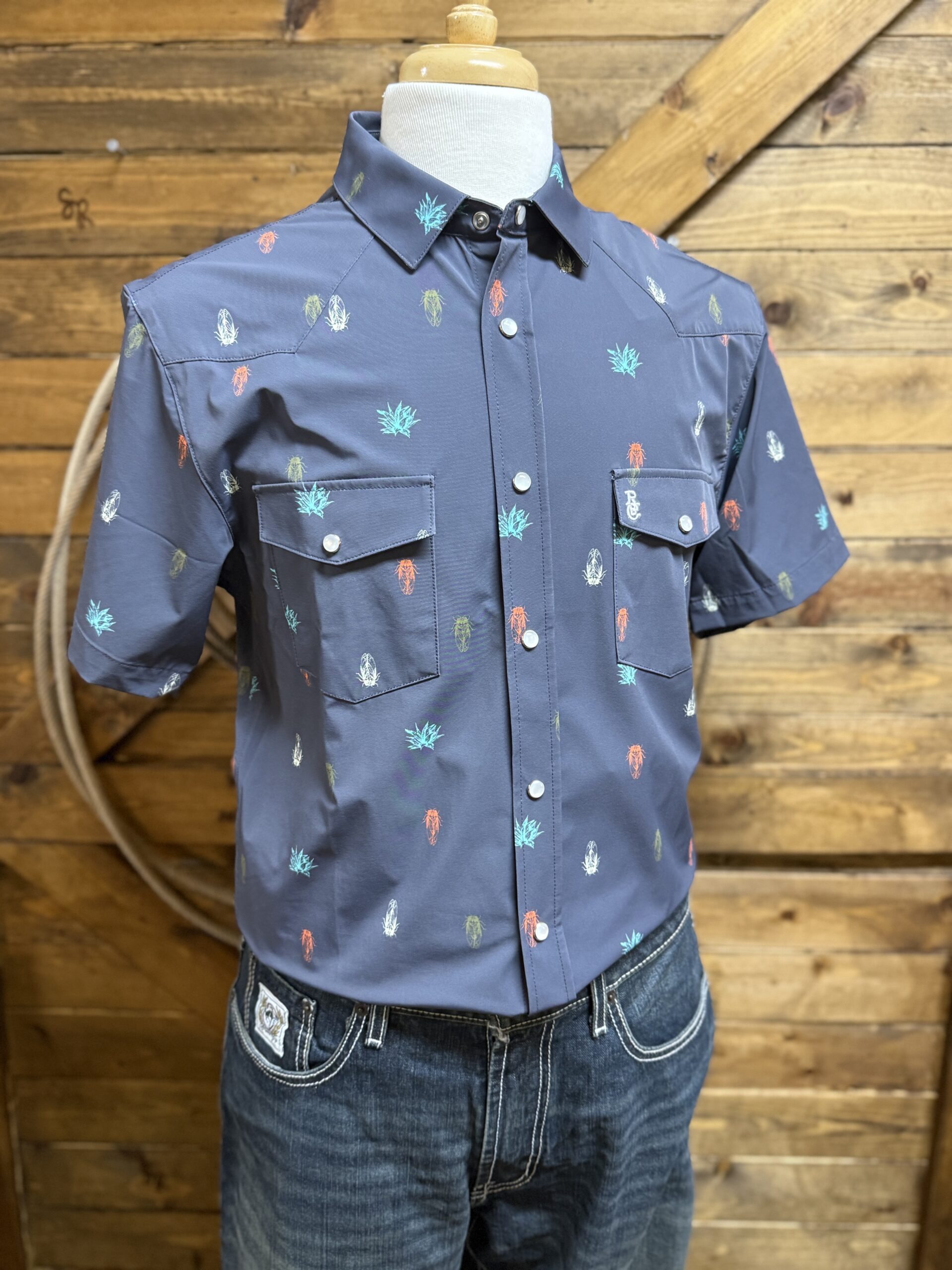 Mens Raised By Coyotes S/S Performance Pearl Snap-Cicada - Saddle Rags