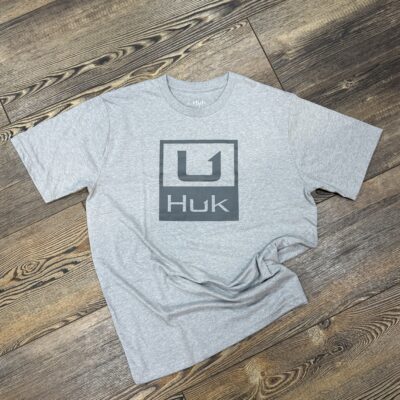 Mens Huk Stacked Logo S/S Tee-Sharkskin Grey
